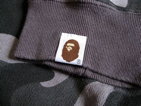 bape sleeve tag scam.